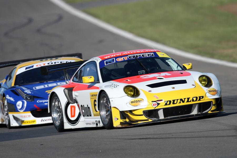  Porsche 911 GT3 RSR 2012 года  (фото 197 из 429)